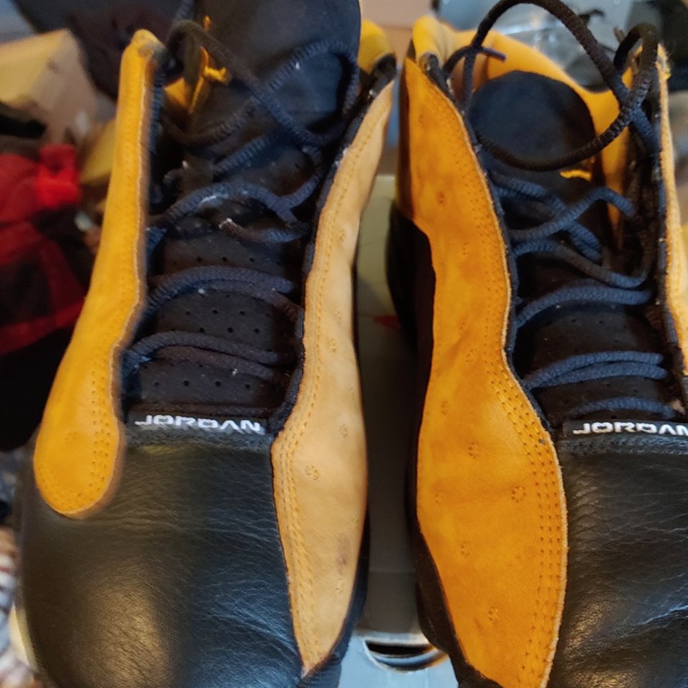 Shoes - Picture 6 of 7